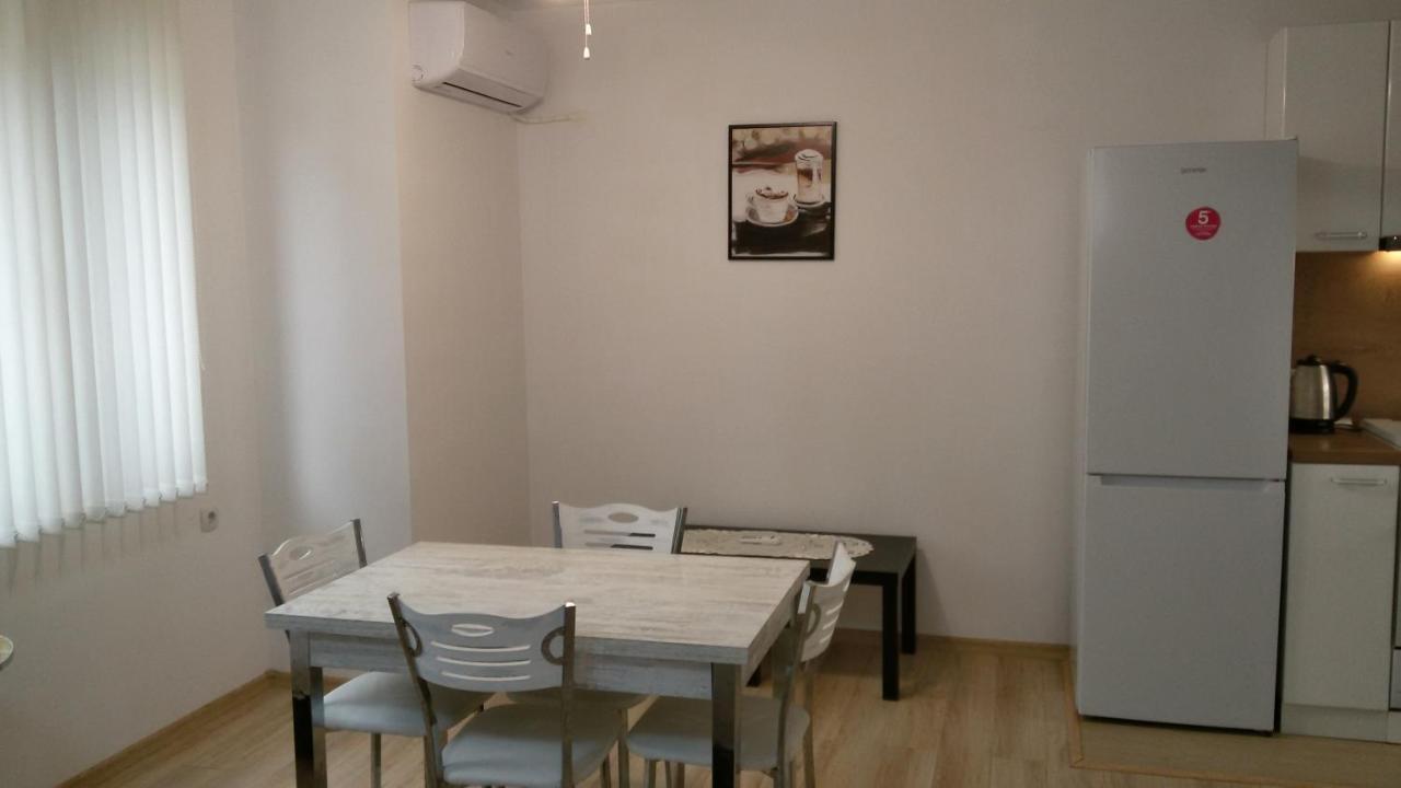 סנדנסקי Парк Апартаменти Юлия מראה חיצוני תמונה